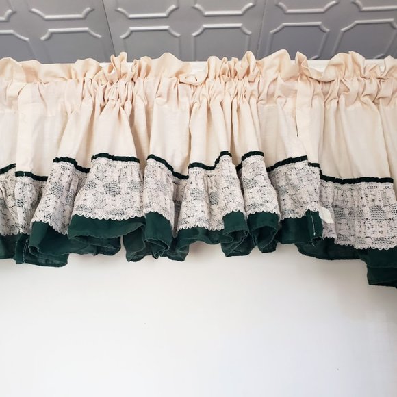 SOLD JC Penney Priscilla Swag 84W x 25L Valance Rod Pocket Cream Green Ruffle - Picture 10 of 14